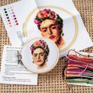 Frida Kahlo korssting
